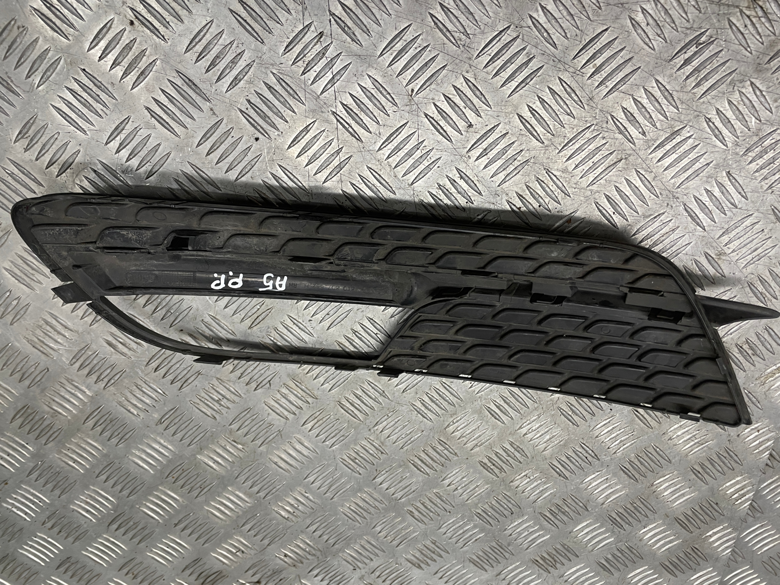 Rejilla parachoques derecha Audi A5 8T 8678657 image 4