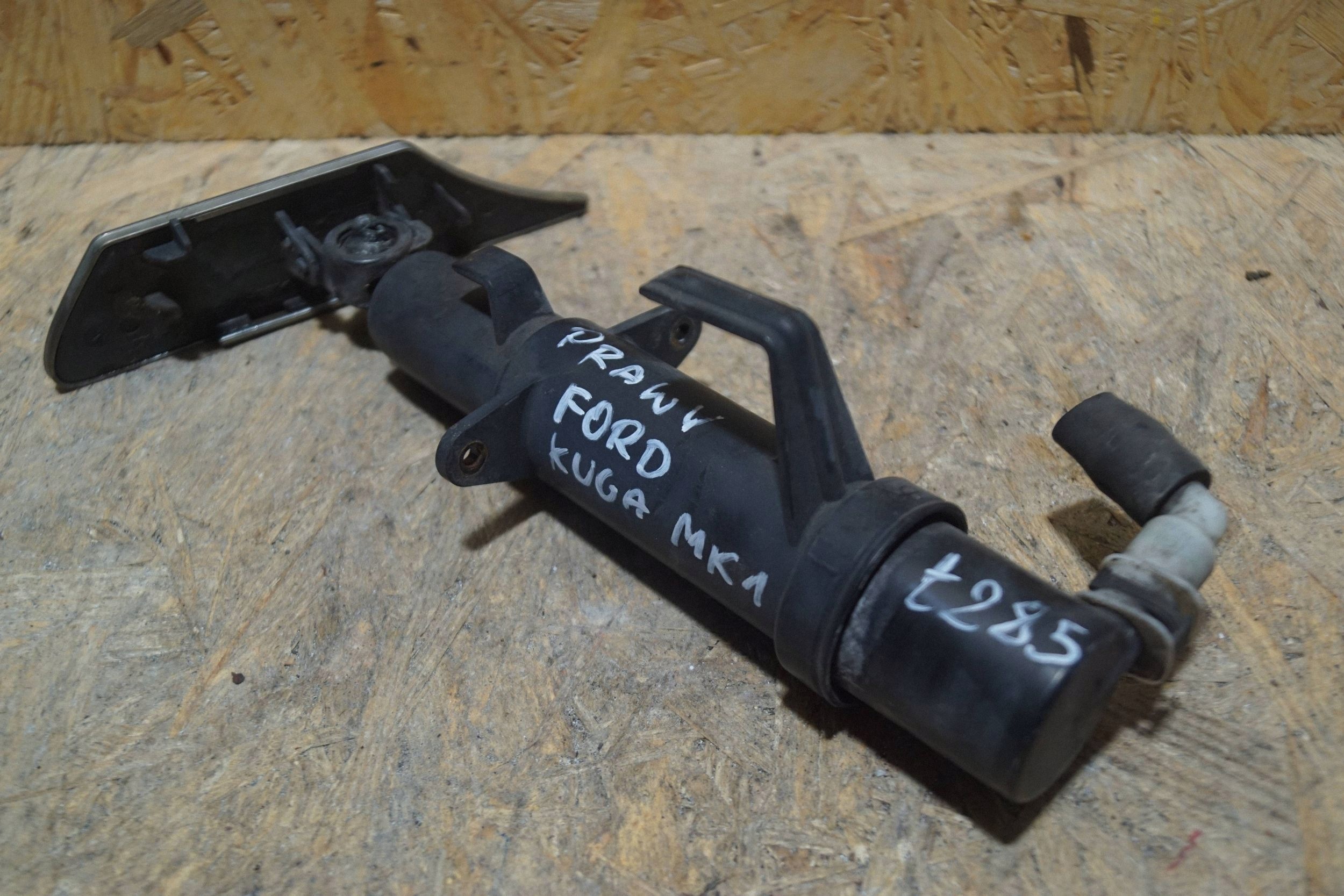 Lave-phare droit avec cache Ford Kuga MK1 (JKM27313) image 5
