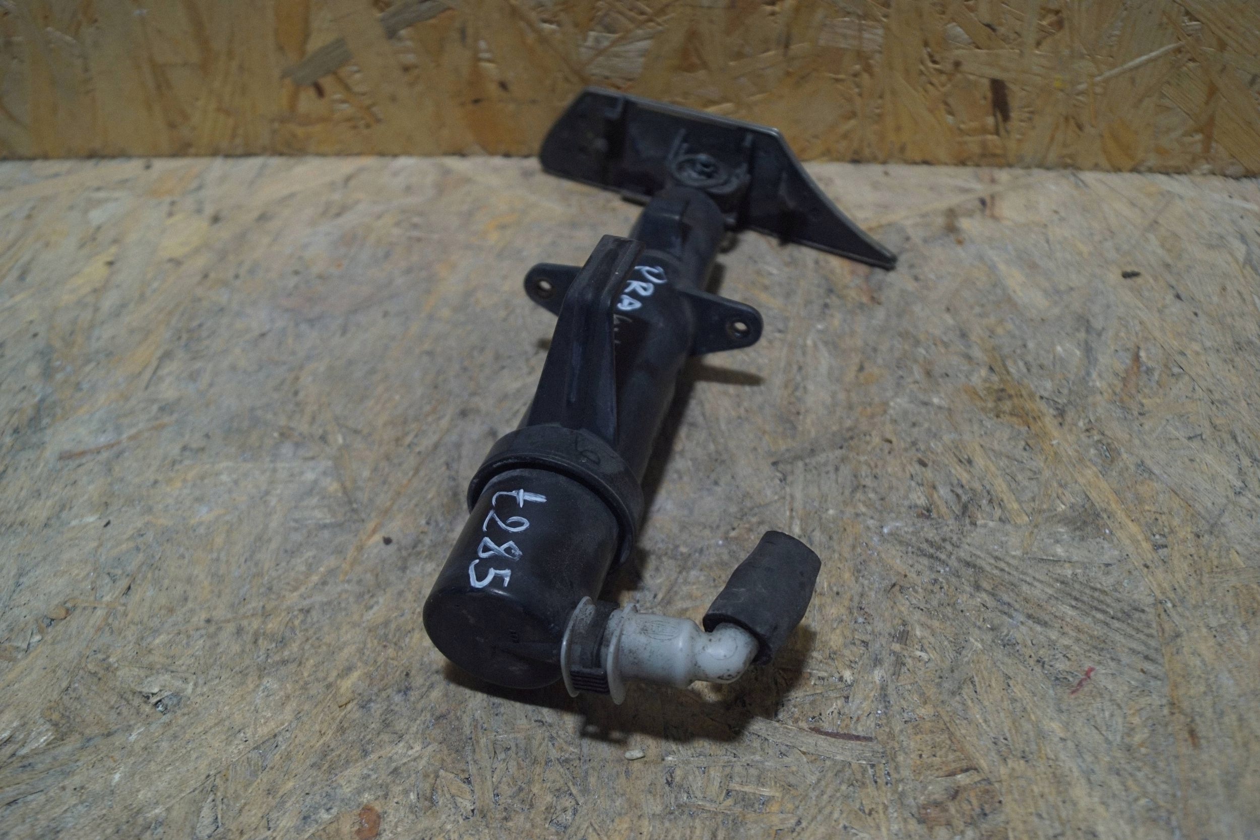 Lave-phare droit avec cache Ford Kuga MK1 (JKM27313) image 6