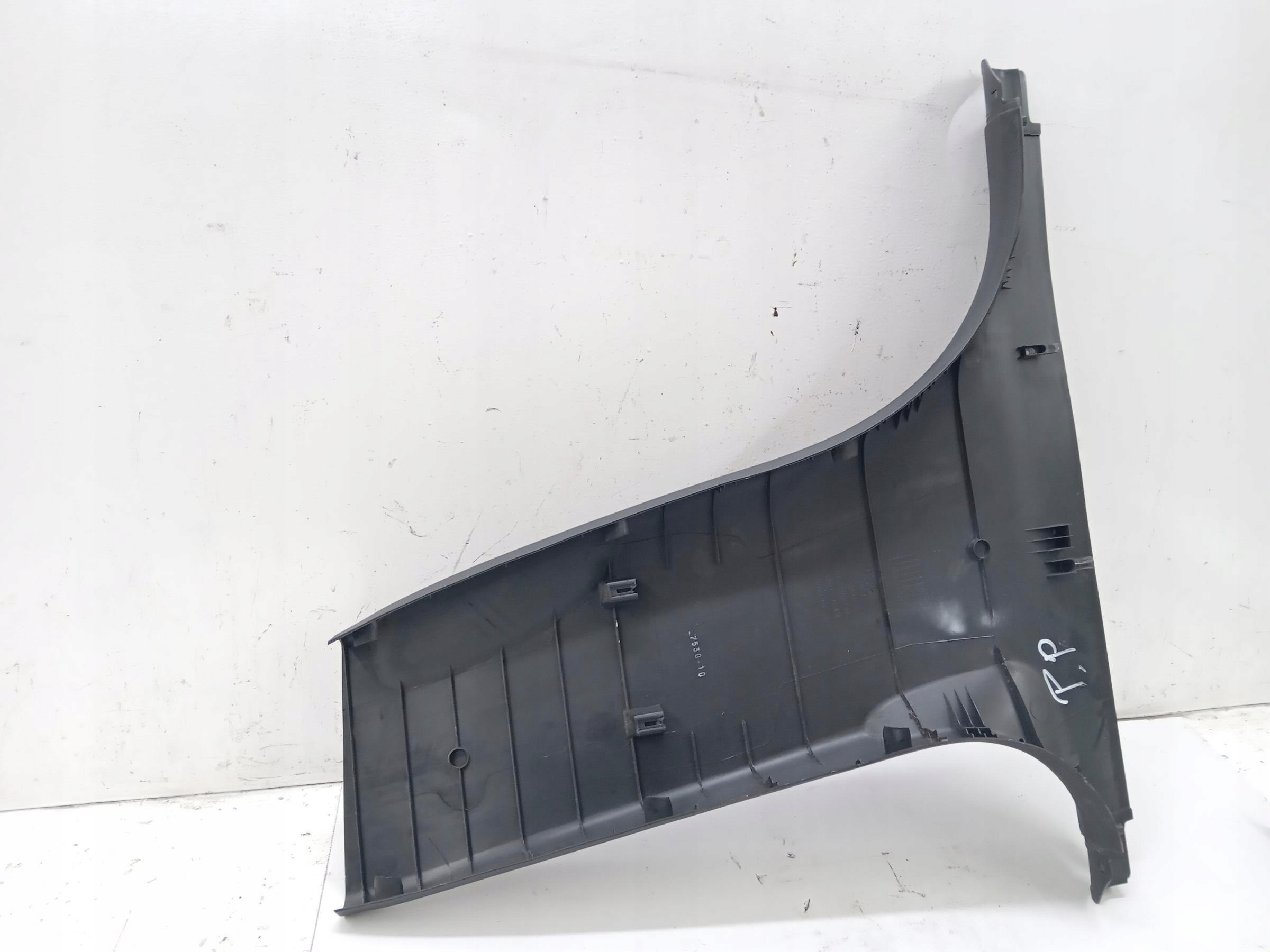 Audi A4 B8 B-stijl bekleding rechts 8K0867240B image 4
