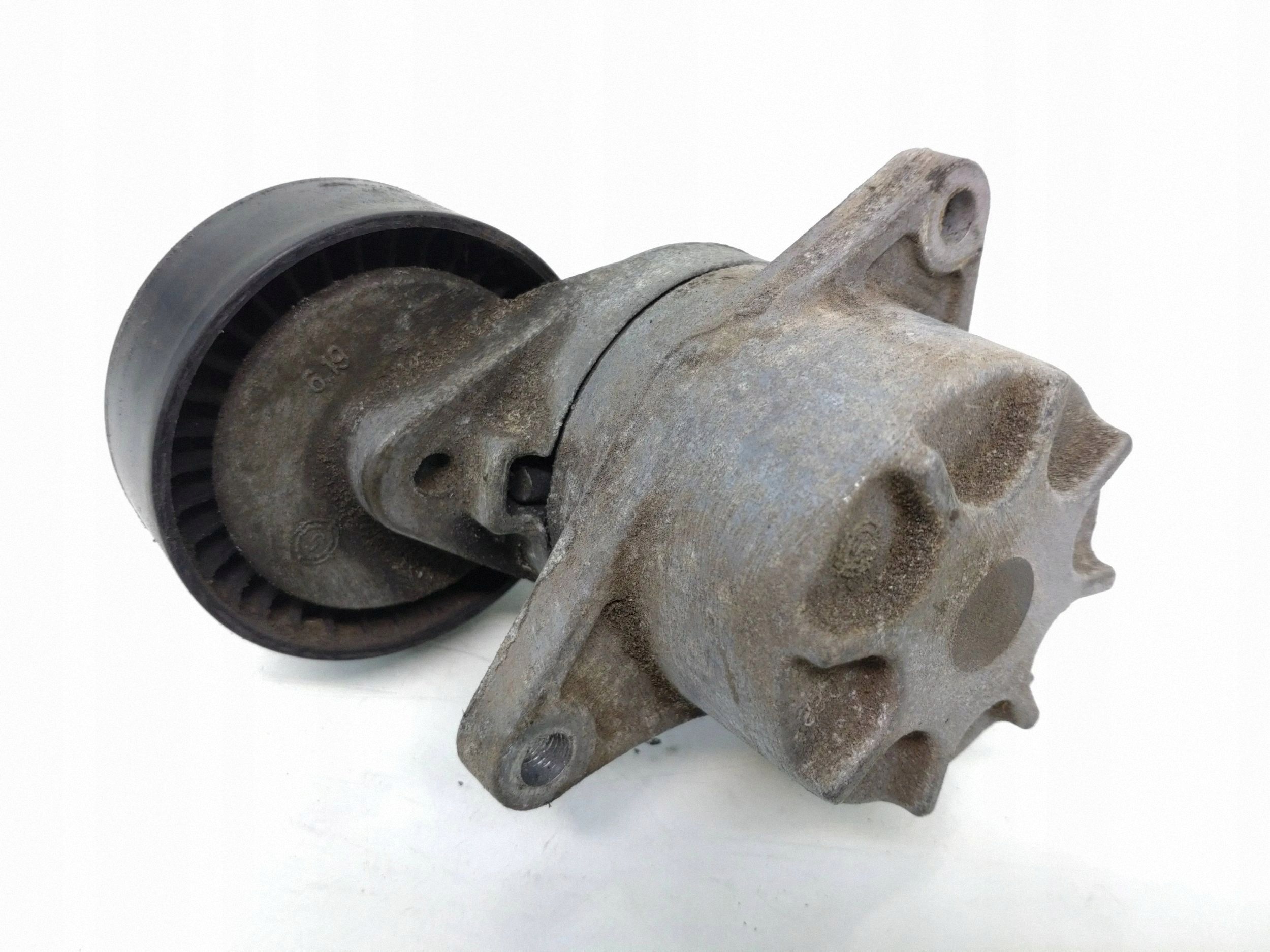 Mercedes-Benz Vito Viano W639 Napinacz paska A64620002