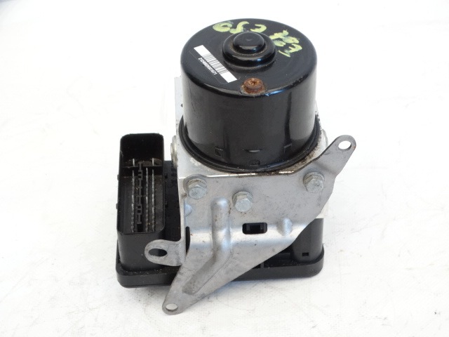 BMW E87 E90 ABS DSC Pumpe 6777158 6777159 image 4