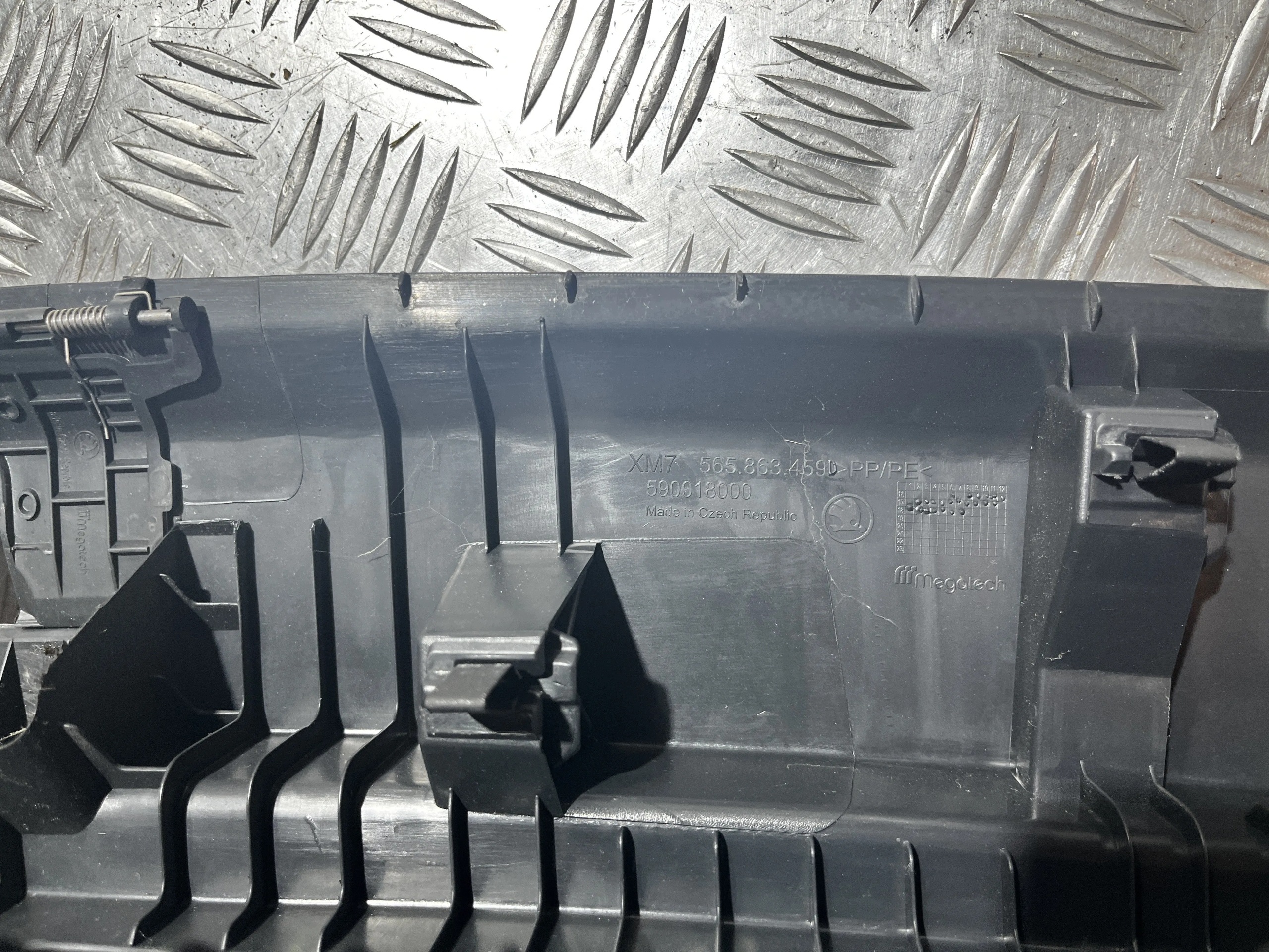 Kofferraum-Abdeckung Skoda Kodiaq I 565863459