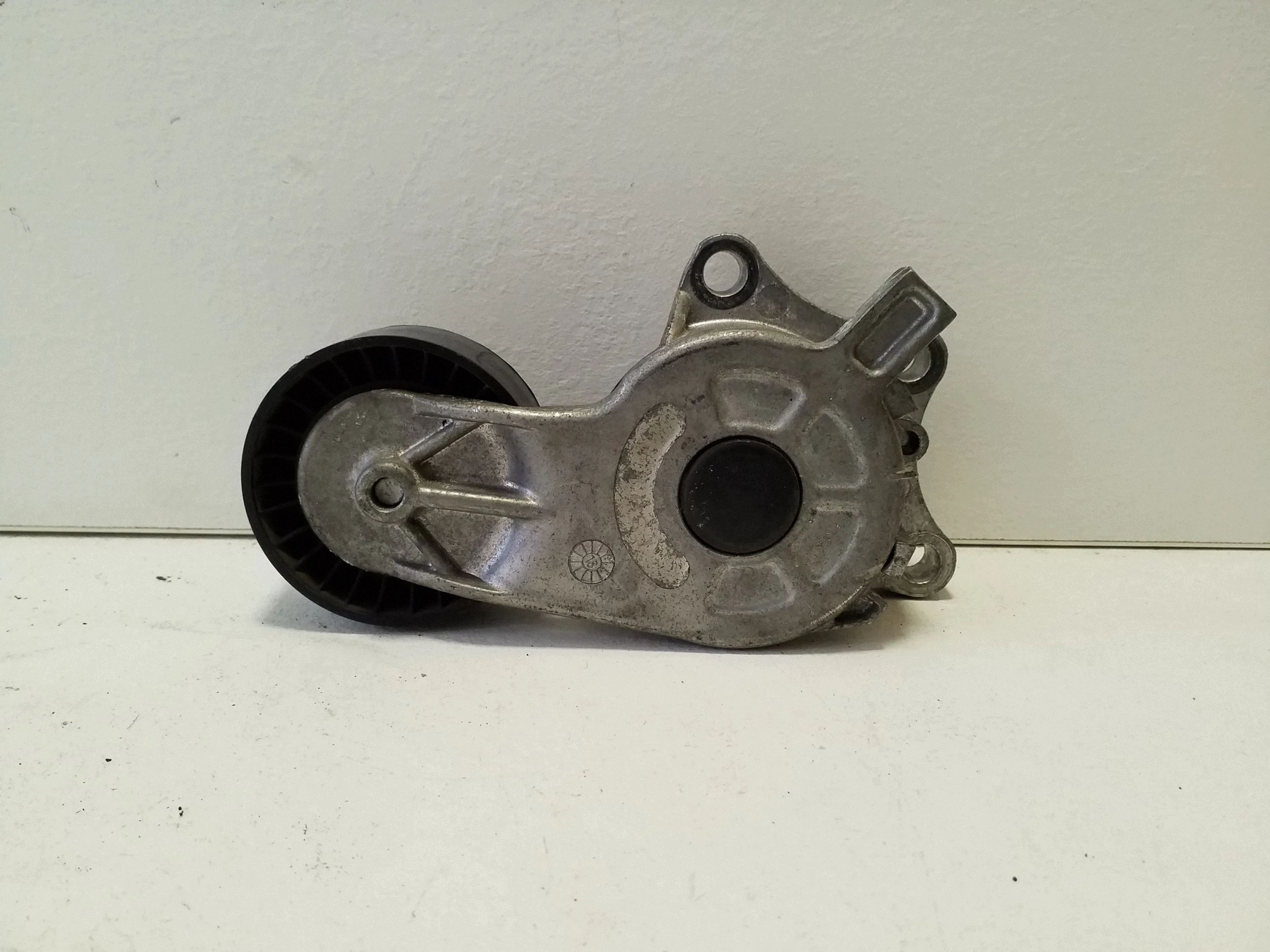 Peugeot 508 RXH Spannrolle E5082A111560B