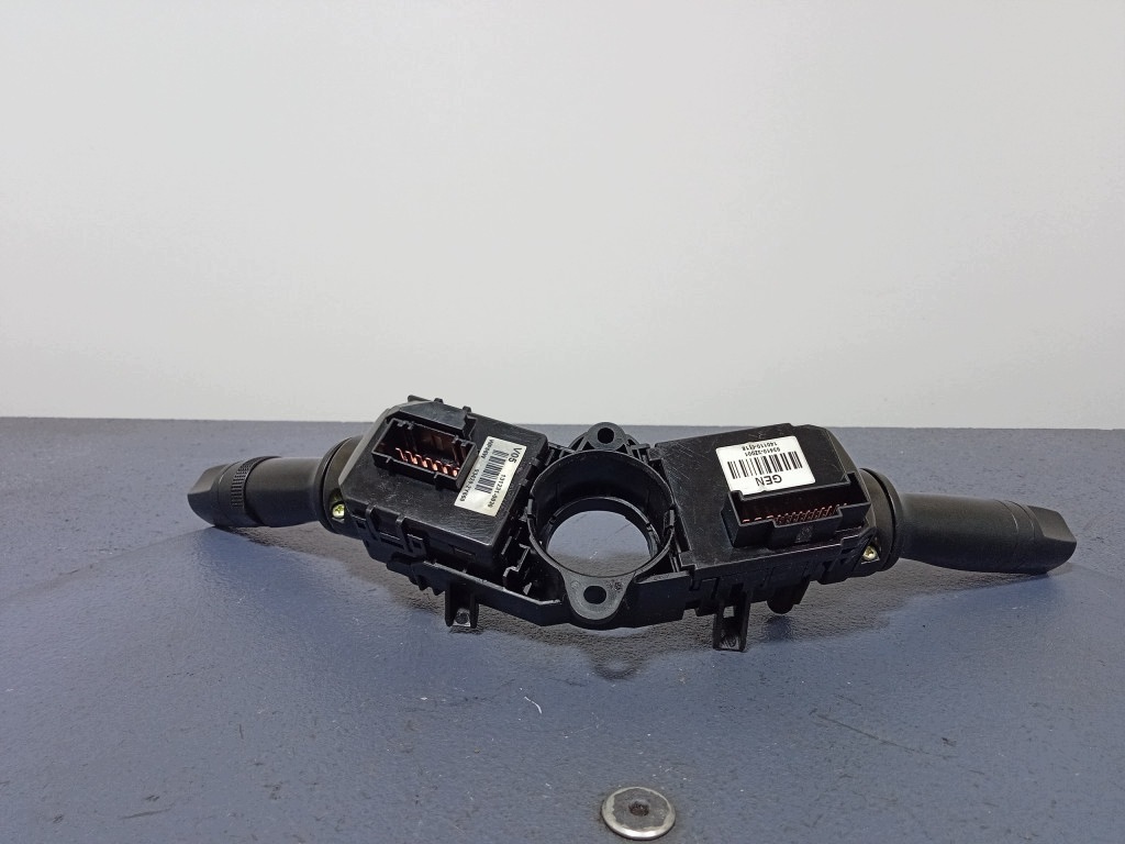 HYUNDAI I40 Commodo 93410-3Z001 Occasion image 3
