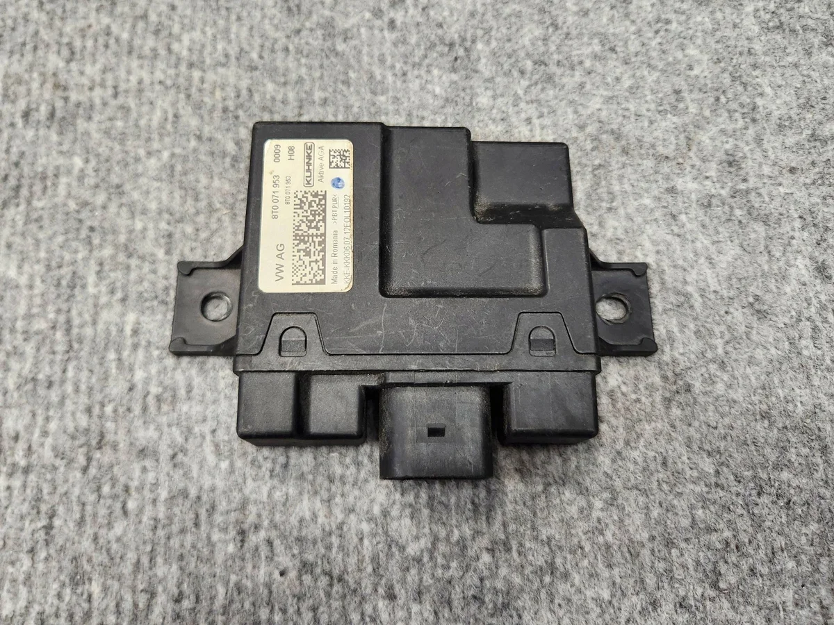 Module Active Sound Audi A4 B8 A5 8T0071953A