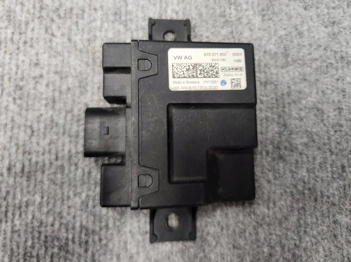 Module Active Sound Audi A4 B8 A5 8T0071953A image 4