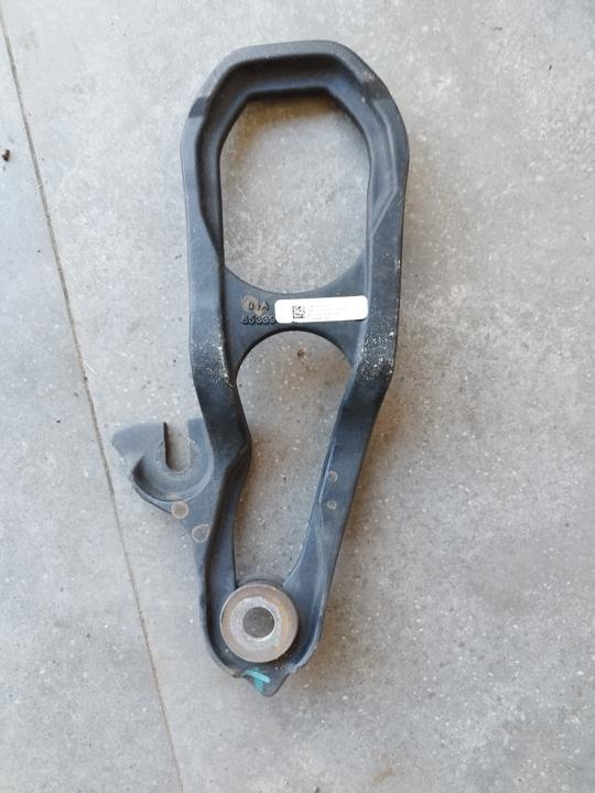 Tow Hooks 68272944AB RAM 1500 Classic 2020 Used