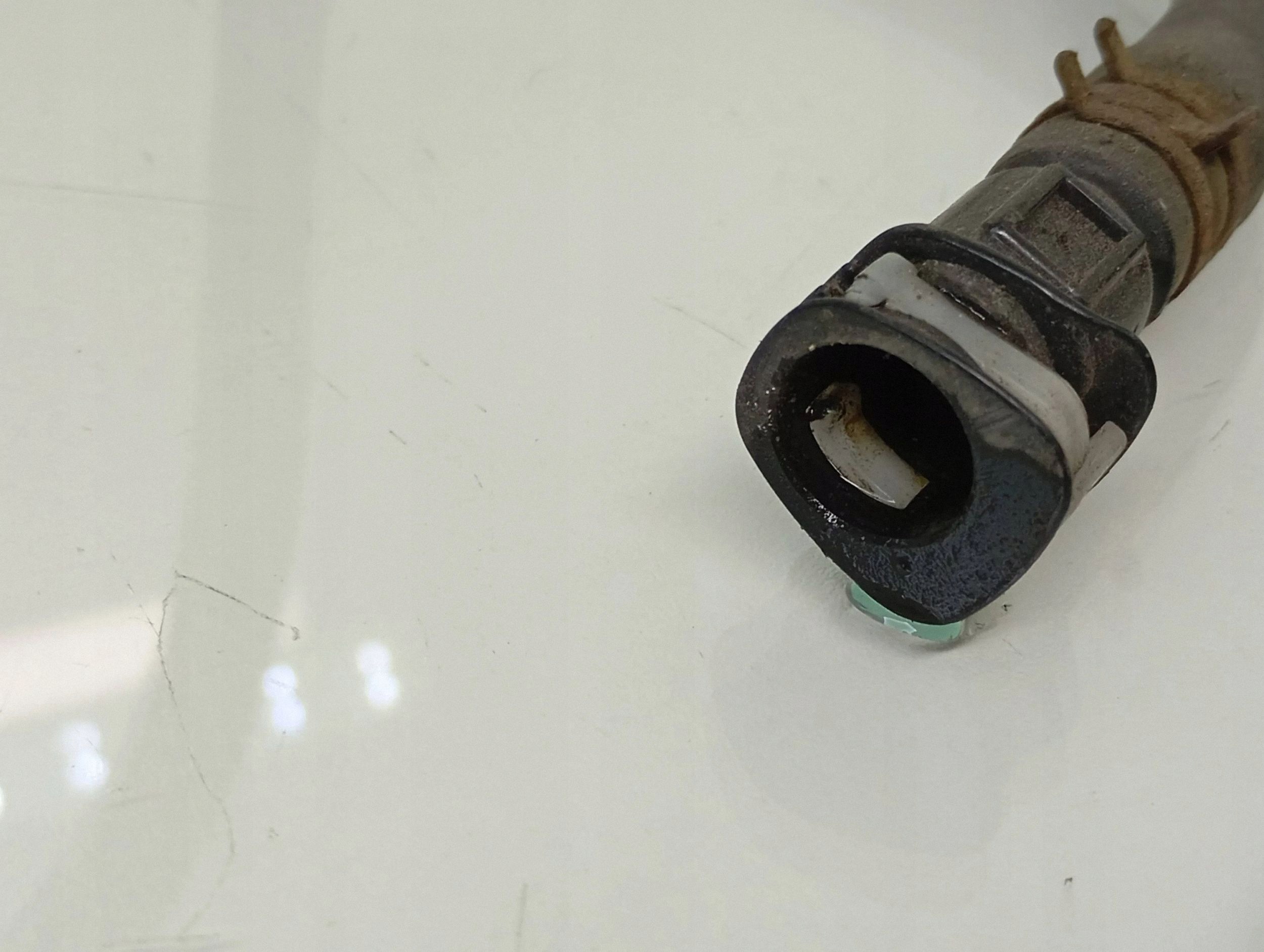 2007 Toyota Avensis T250 Washer Jet Headlight OEM FRC86533