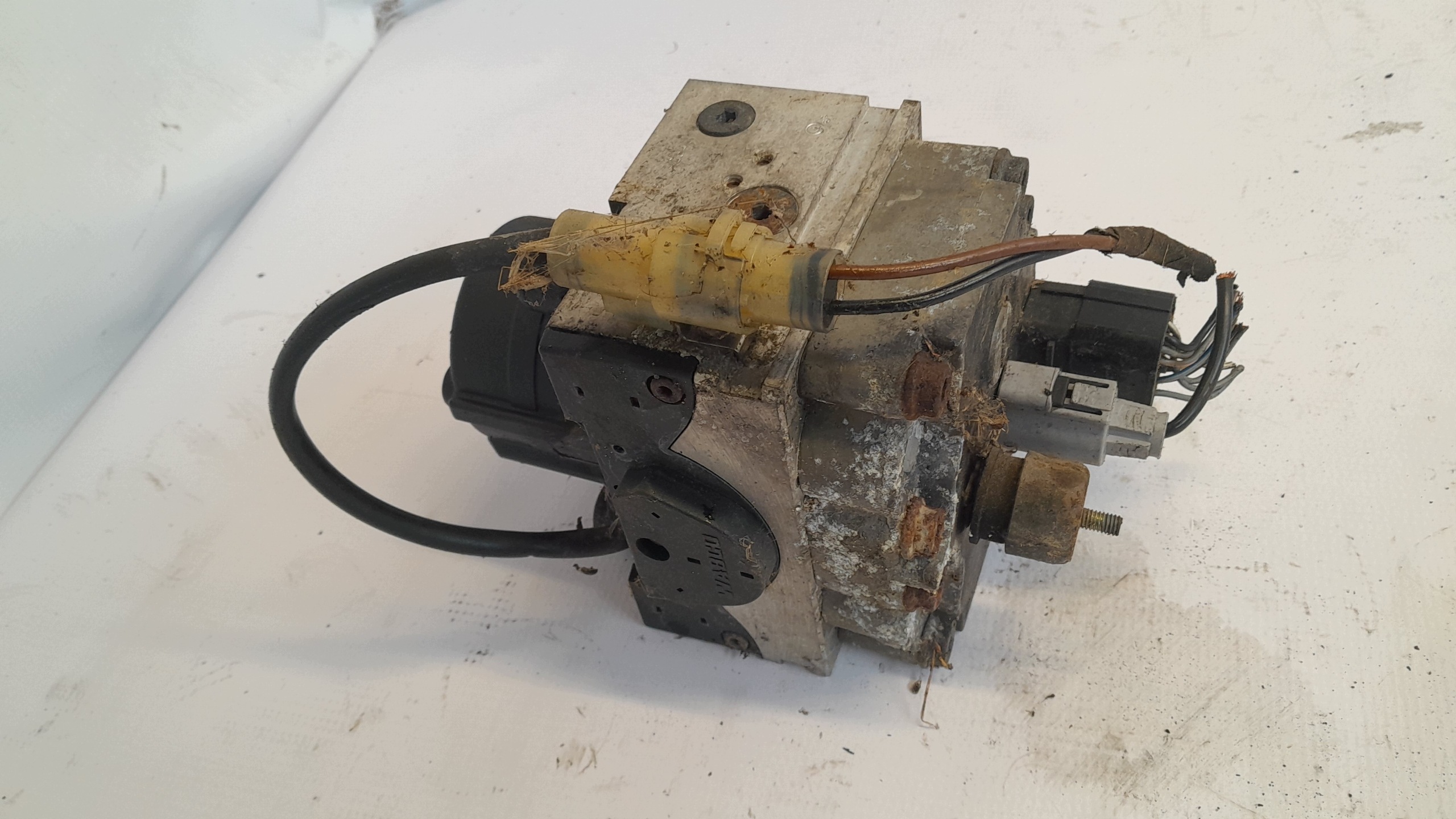 Land Rover Freelander I 1.8 16V ABS-pumppu SRB101230