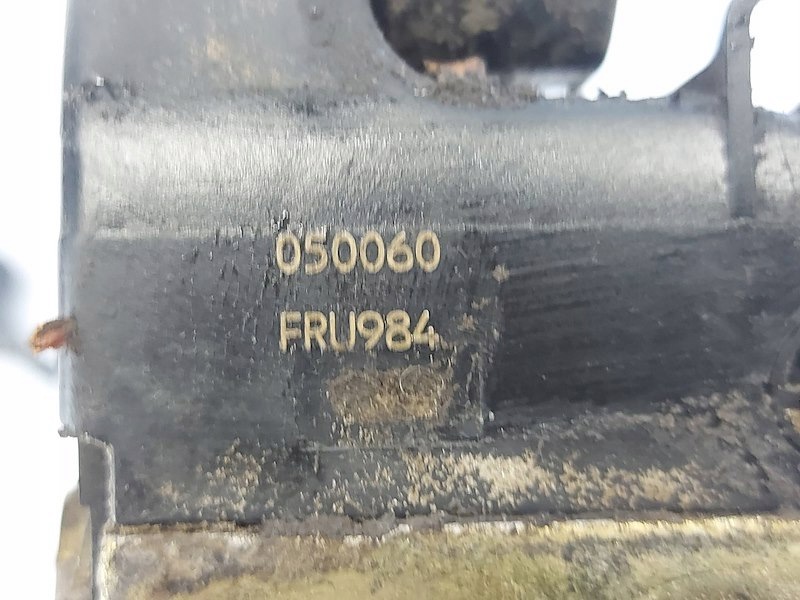 Dörrlås fram höger Nissan Primera P12 image 6