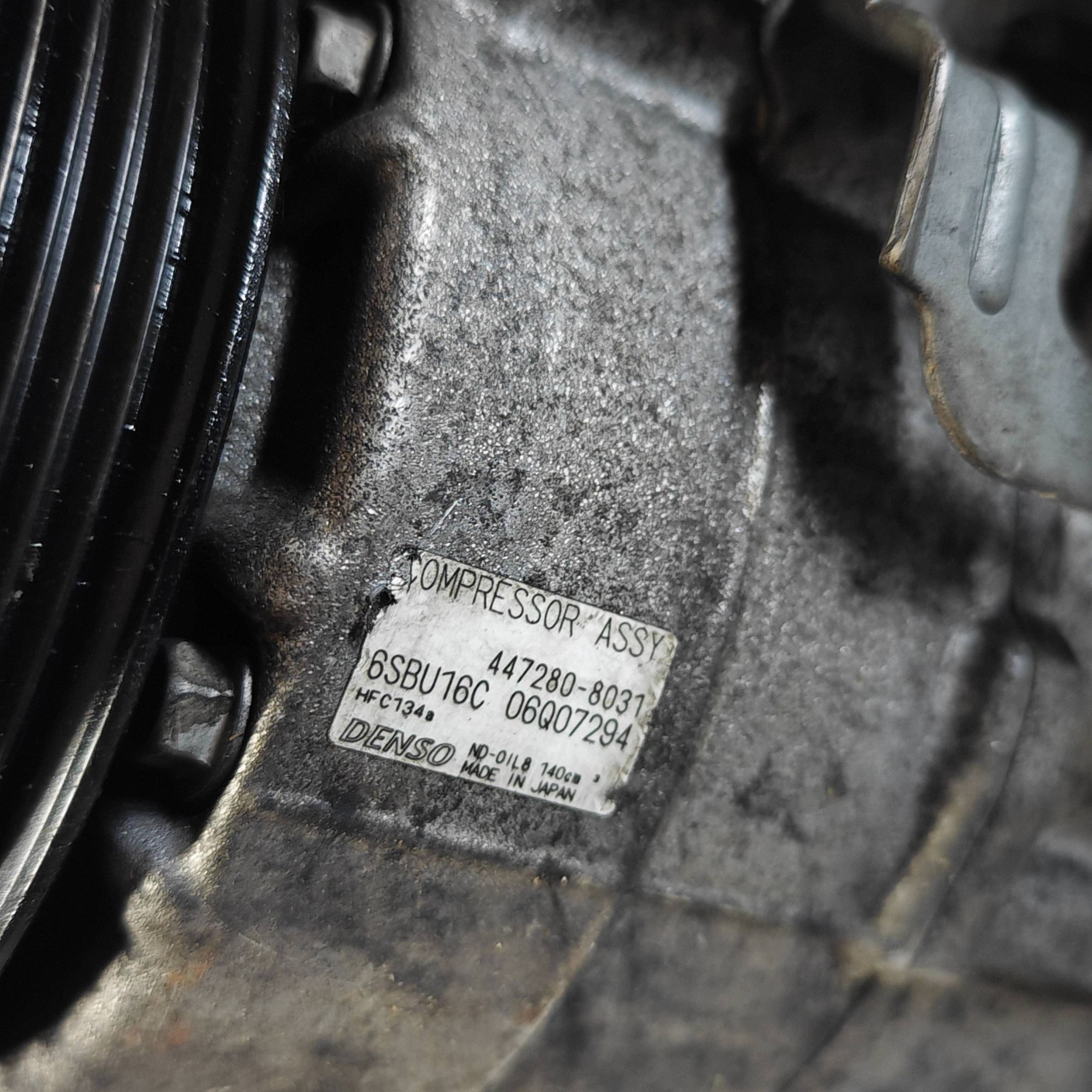 Airco Compressor Mercedes-Benz A0008309300 image 4