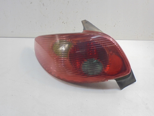 Lâmpada Traseira Esquerda Peugeot 206 OEM 2563G image 2