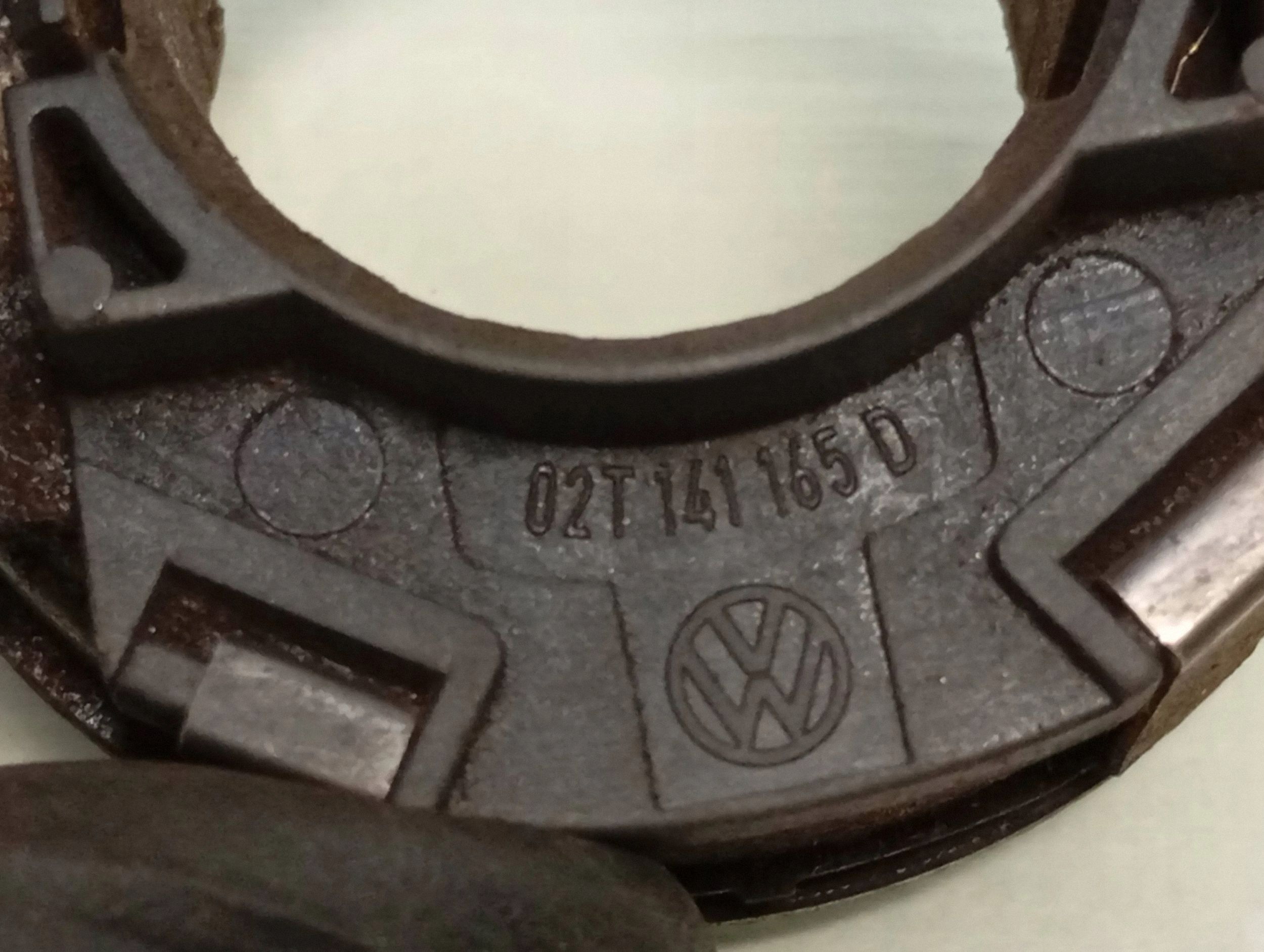 Rolamento de Embreagem Skoda Octavia 02T141165D image 3