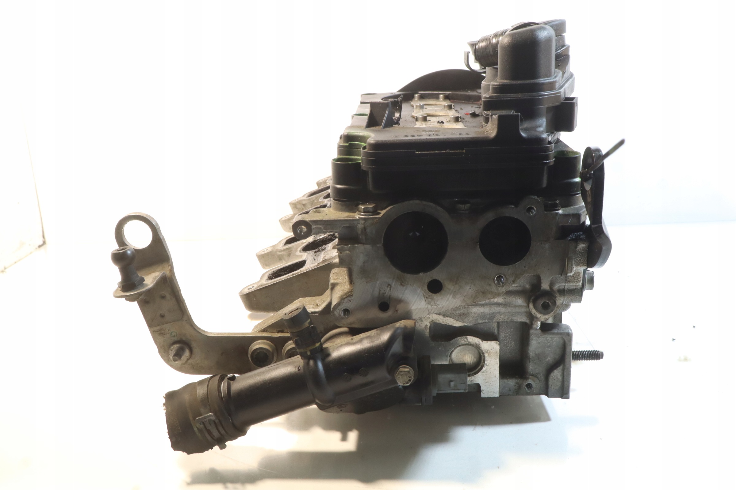 Culasse Audi A4 B8 2.0 TDI 03L103373E image 4