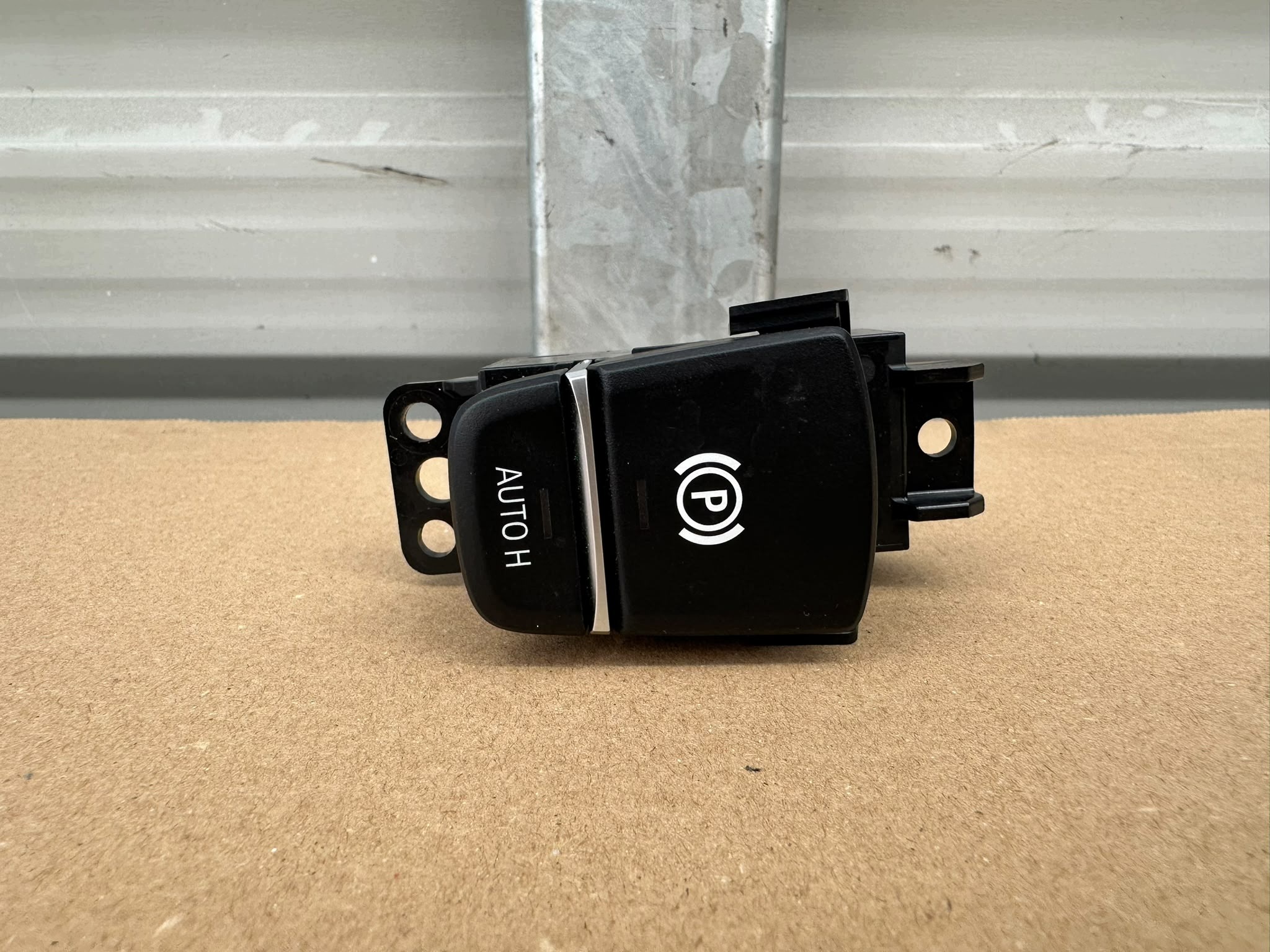 BMW X3 G01 X4 G02 Bouton Auto Hold image 2