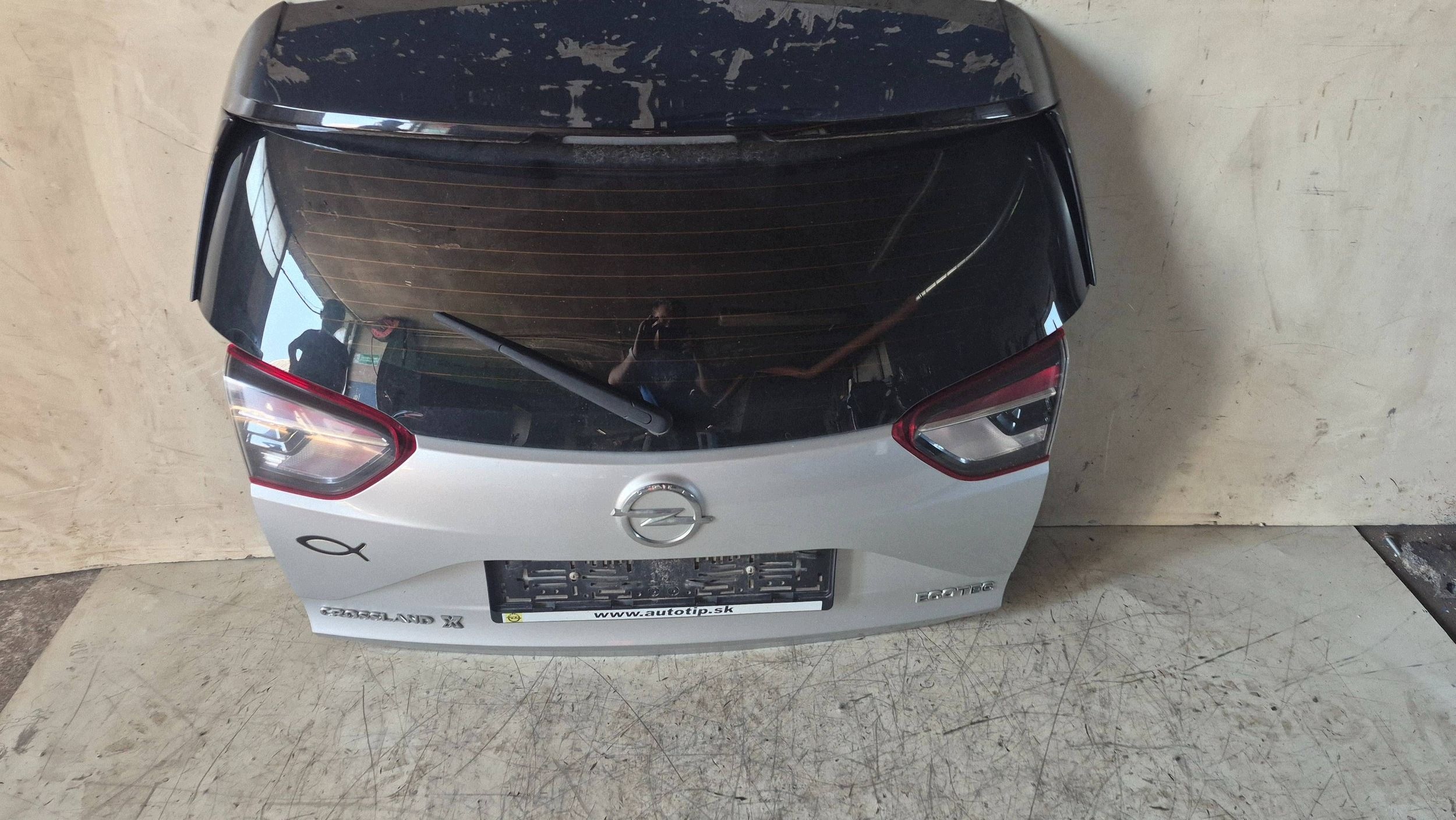 Tapa maletero trasera Opel Crossland X 2017 Z176 image 2