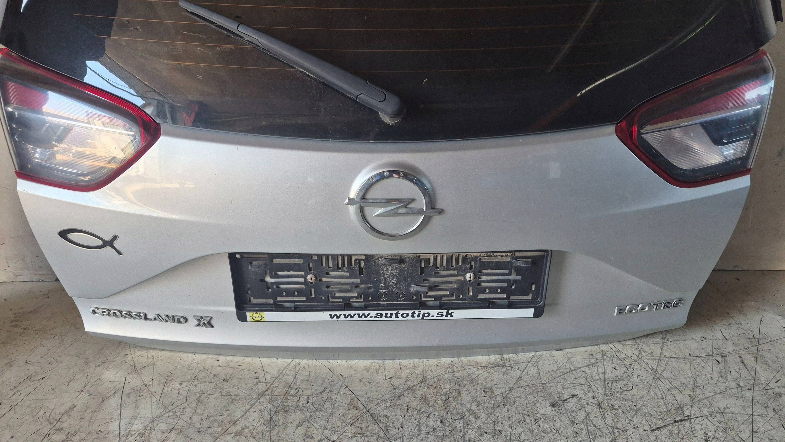 Tapa maletero trasera Opel Crossland X 2017 Z176 image 10