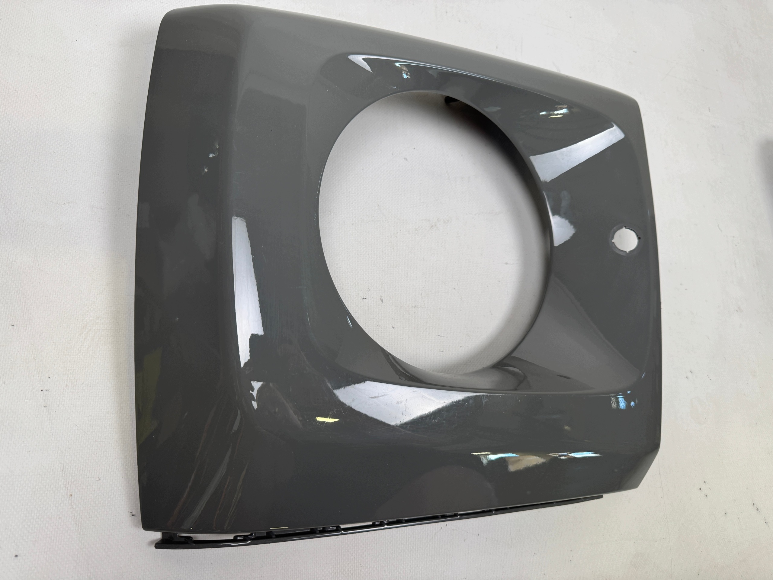 Bumper frame Mercedes W463A rechts A4638887600 image 3