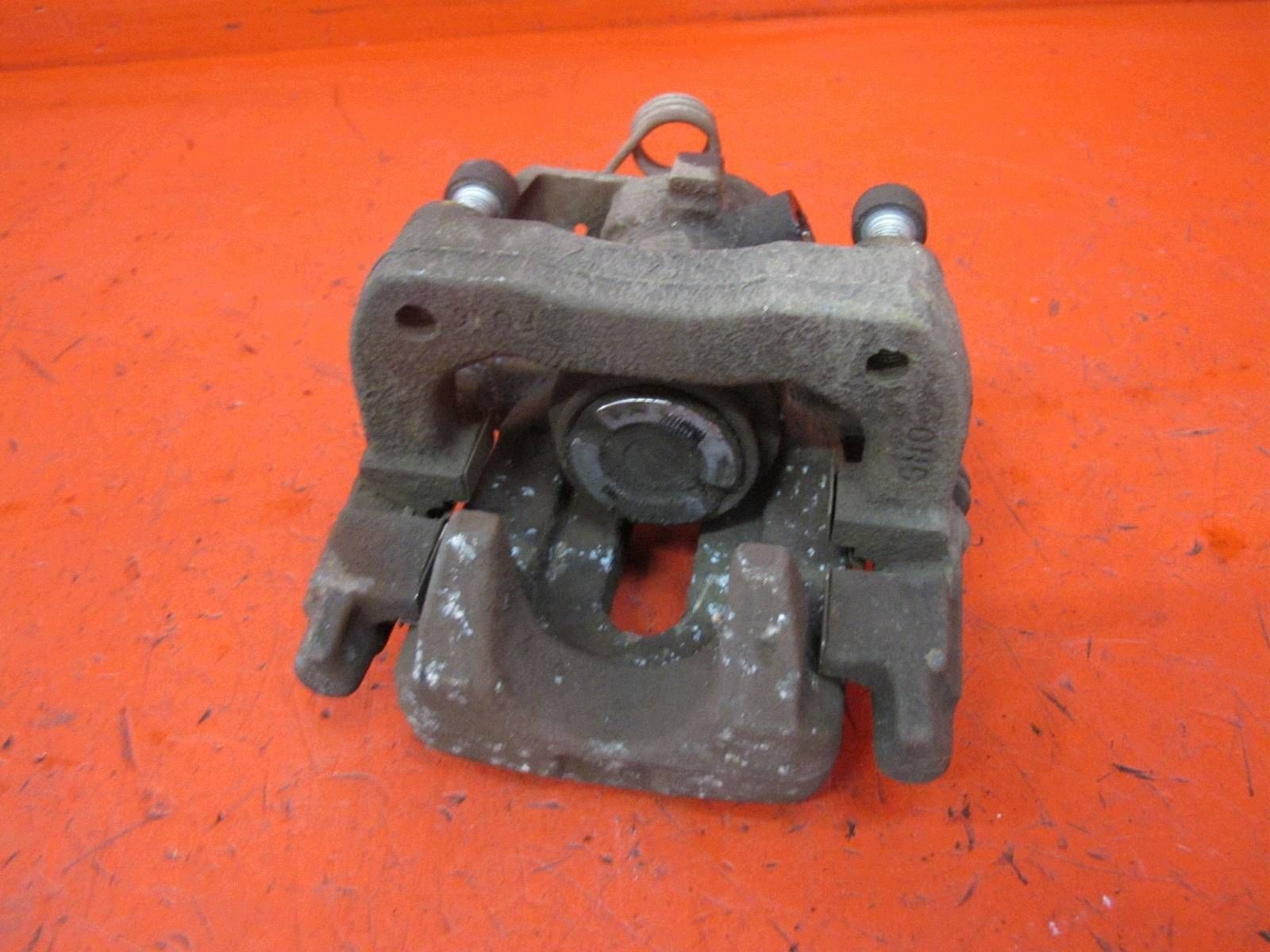 Peugeot 208 I 1.2 2008 Bremssattel links hinten image 3