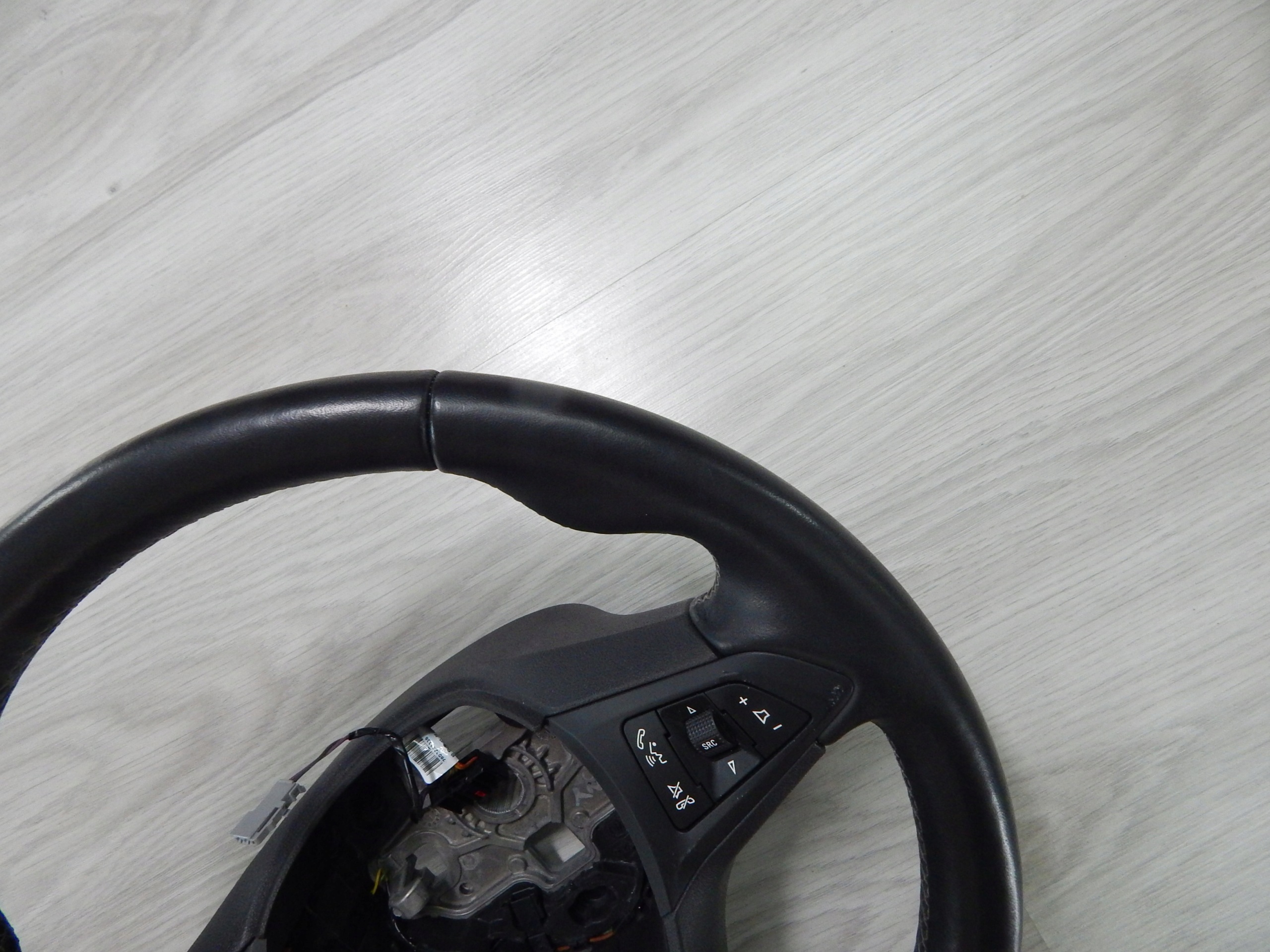 Opel Corsa E - handlebar heated leather tempoma oryg image 6