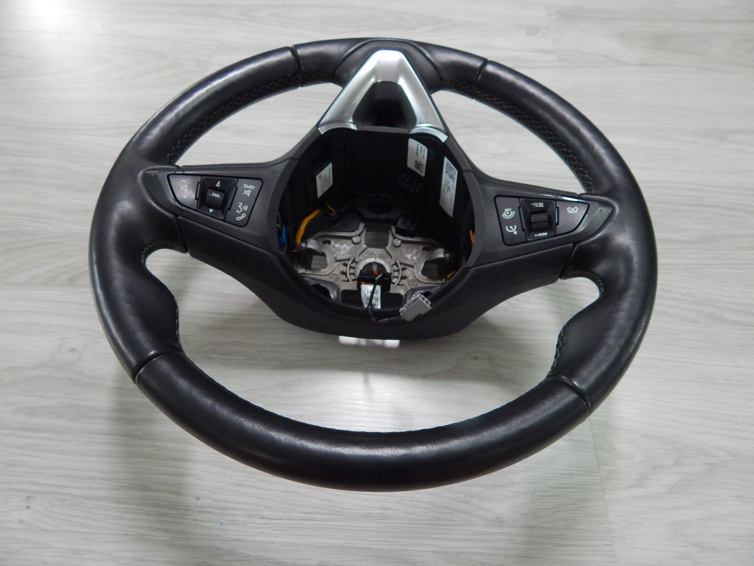 Opel Corsa E - handlebar heated leather tempoma oryg image 8