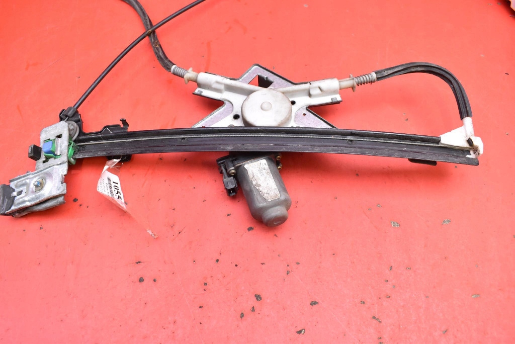 Raamheffer links voor Seat Ibiza II '96-'02 image 3