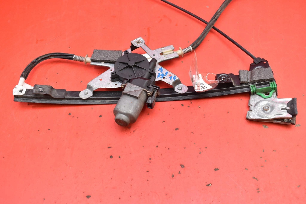 Raamheffer links voor Seat Ibiza II '96-'02 image 10