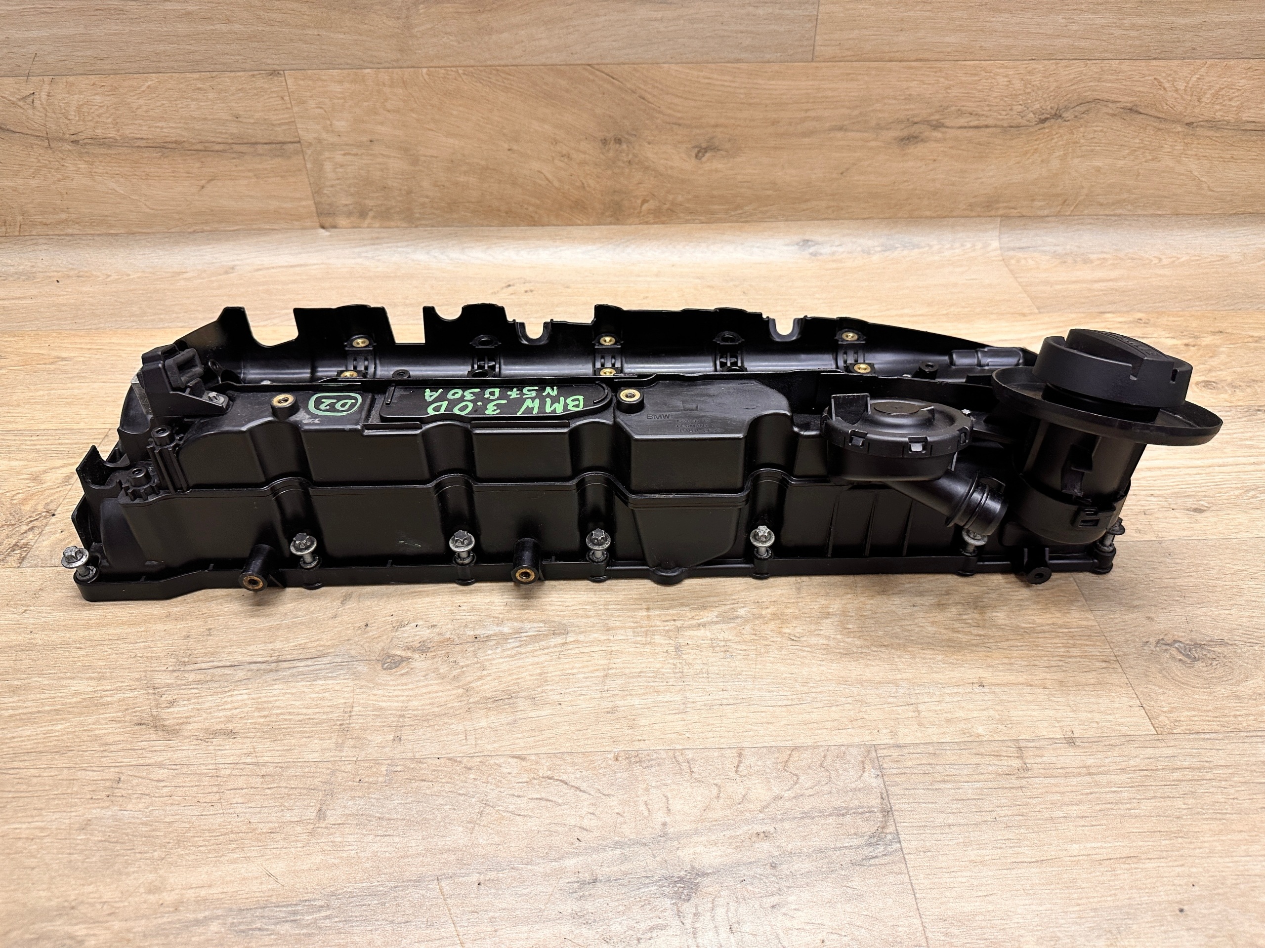 BMW F30 F31 F34 GT 330d F32 435d 3.0 D N57 Zylinderkopfhaube image 4