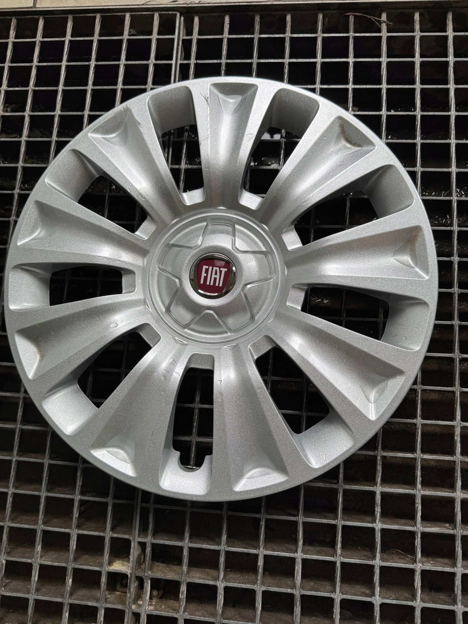 Fiat Tipo 16 Polegadas Calotas 735601572 image 2