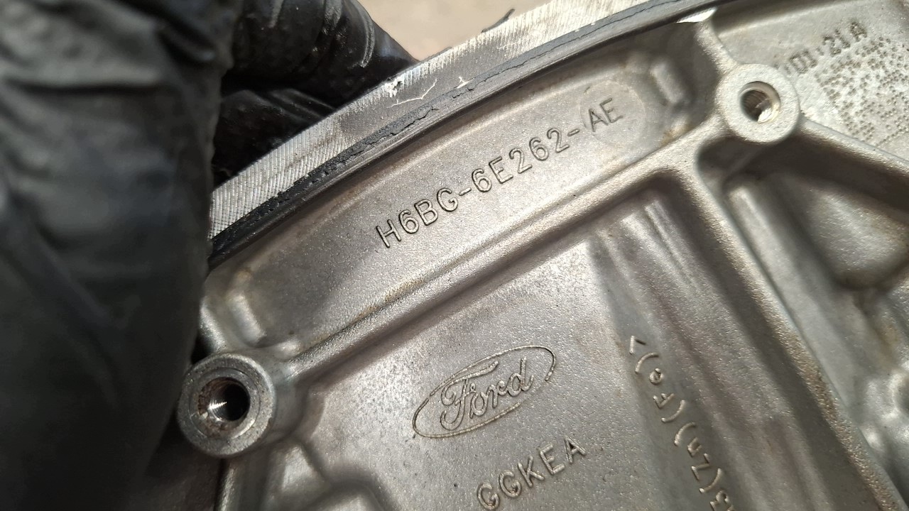 Tapa de válvulas Ford Fiesta MK4 1.0 EcoBoost h6bg-6e262-ae image 7