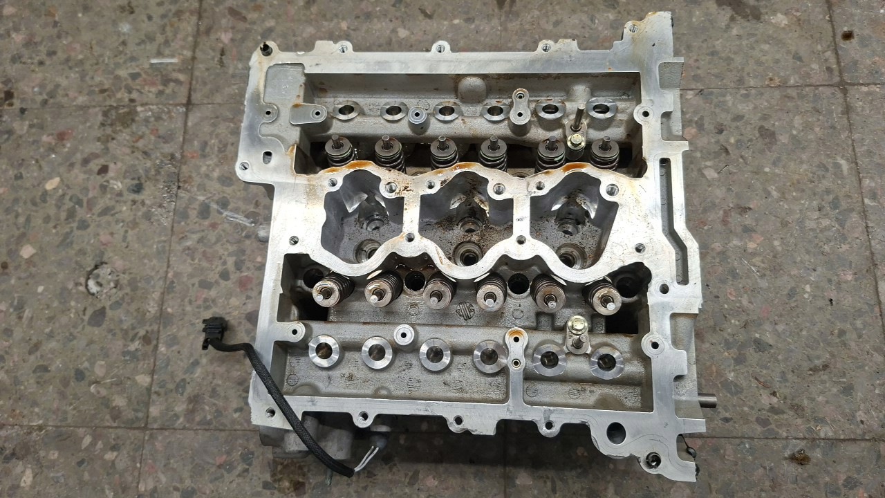 Culata RFH6BG-6090 Ford Focus MK4 C-MAX II 1.0 125CV image 4