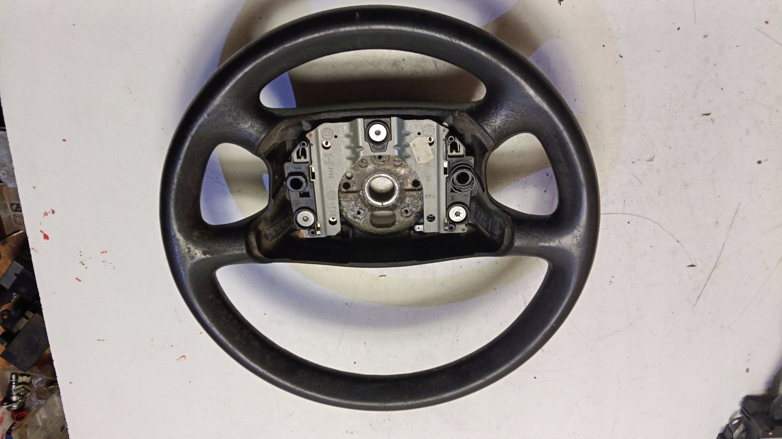 DRIVER 1J0419091S VW GOLF IV 99R- image 2