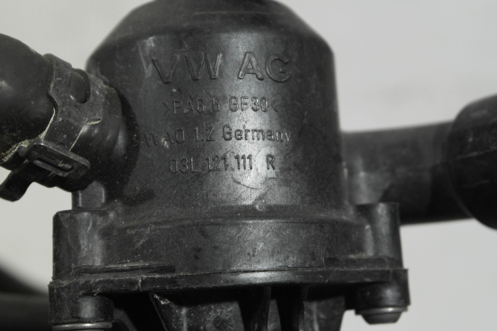 Conduite d'eau VW AUDI SEAT SKODA 1K0122109CF image 3