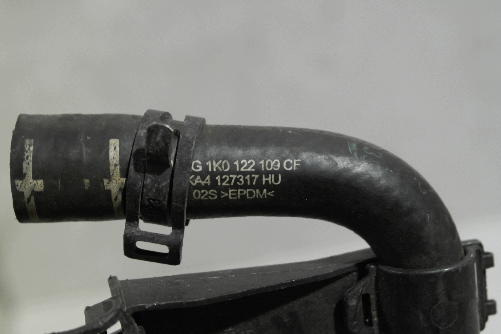 Conduite d'eau VW AUDI SEAT SKODA 1K0122109CF image 4
