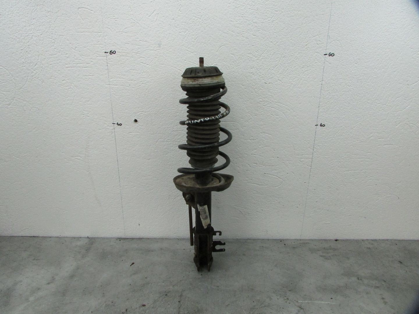 FIAT Grande Punto 1.2 07R Stoßdämpfer rechts vorne 51796545 image 2