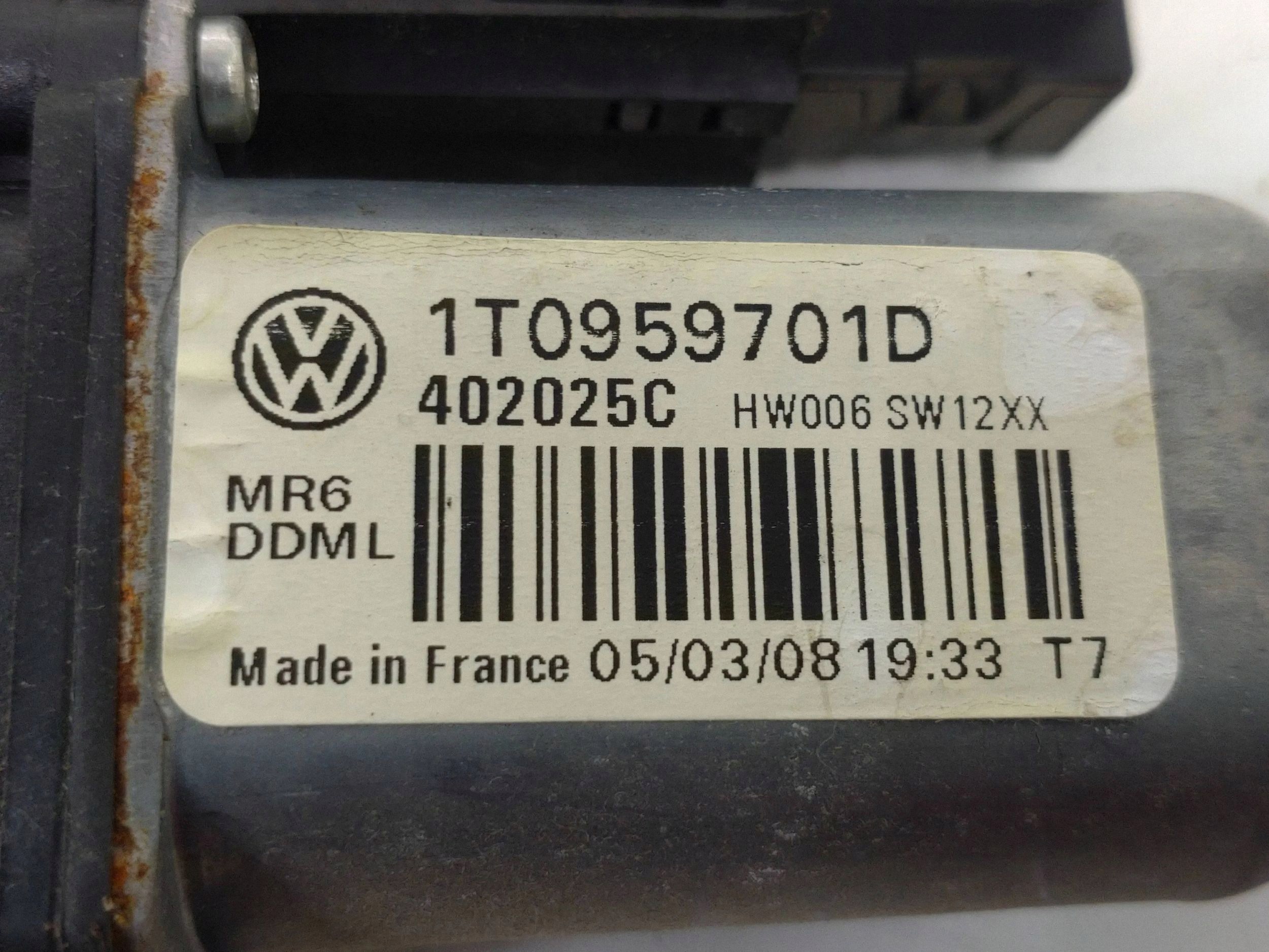 Skoda Octavia Mk2 Window Regulator Motor Front 1K0959793J image 6