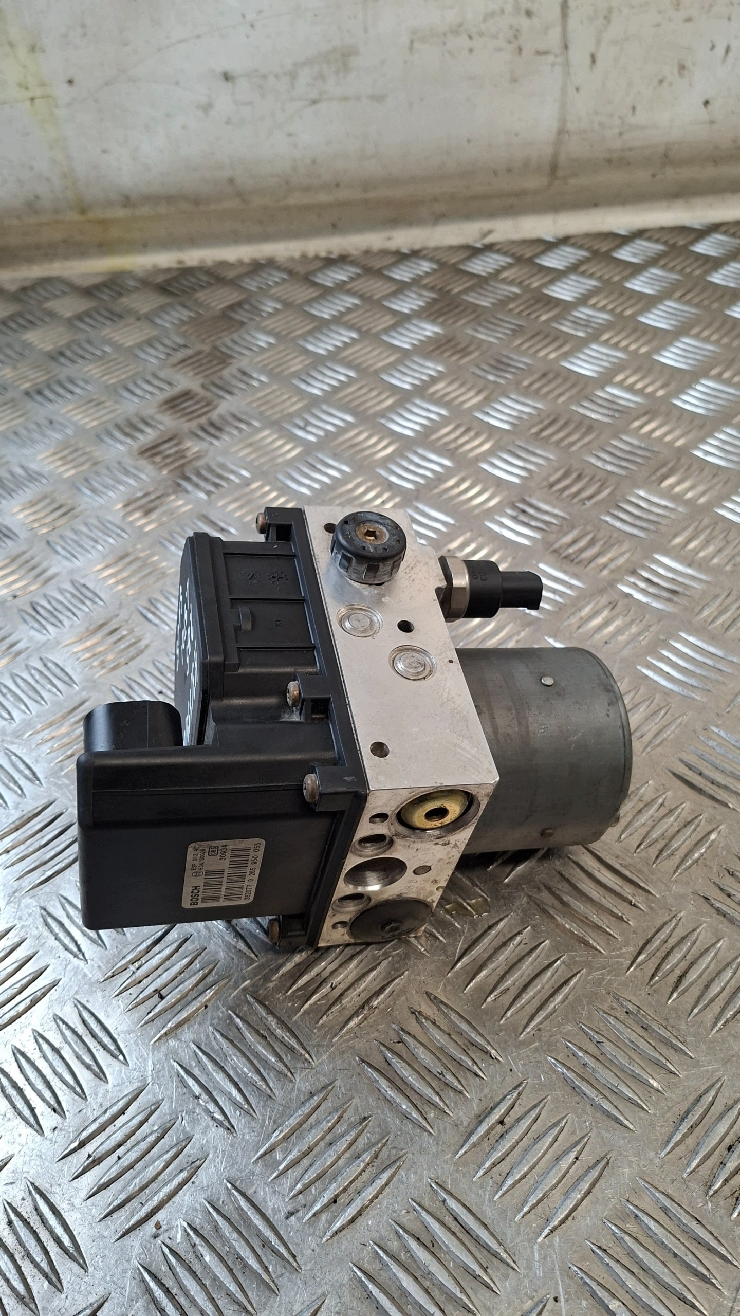Pompa ABS VW Passat B5 1.9 TDI 46822135 image 9
