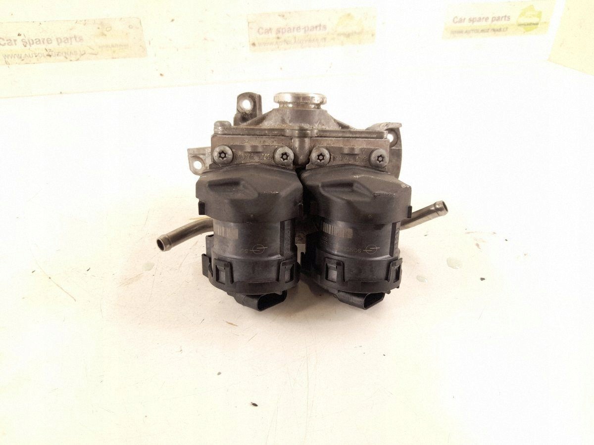 Válvula EGR Mercedes-Benz OE A2761400160 Usada image 8
