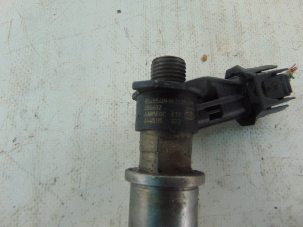 Injecteur Renault Laguna I-138220- image 3