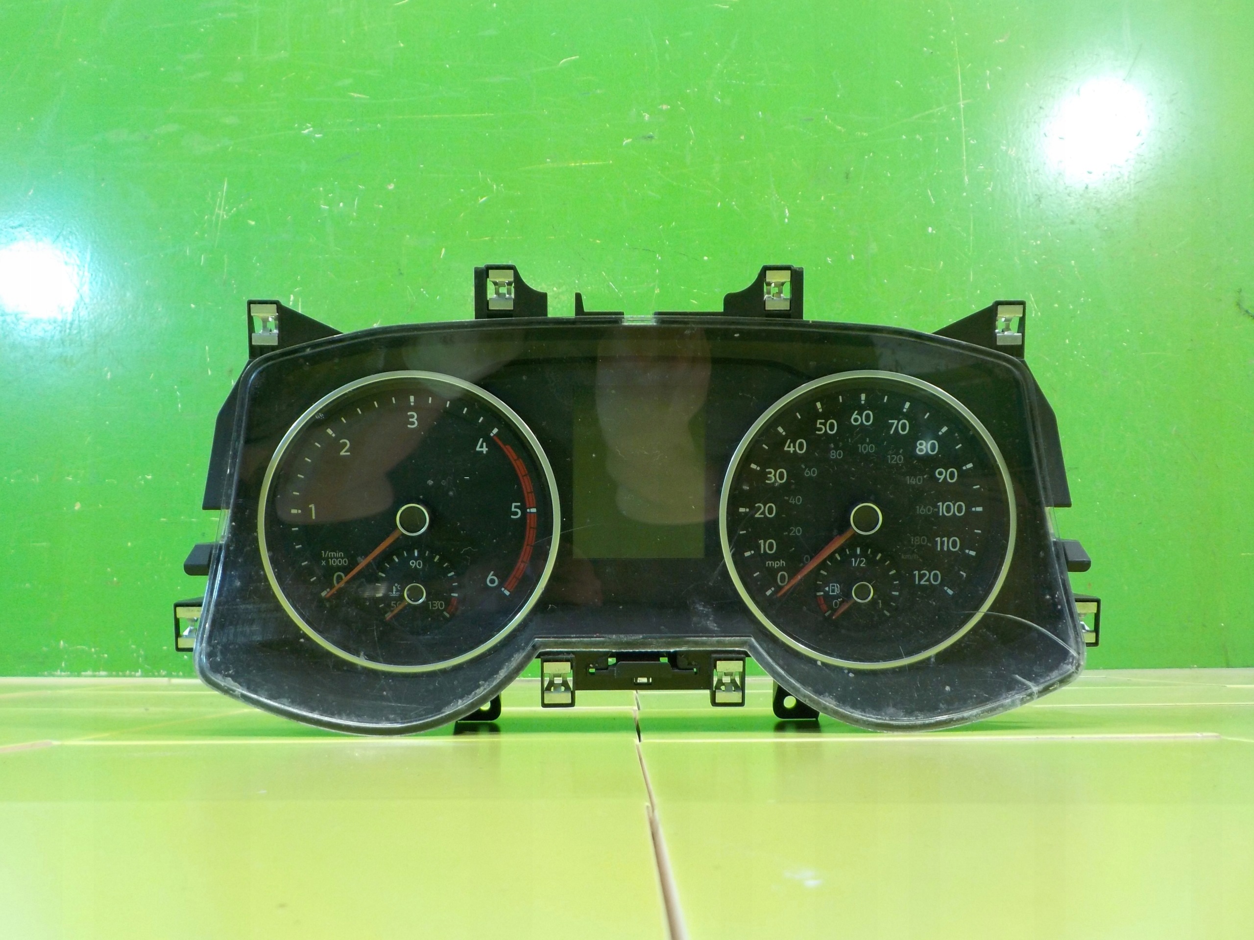VW CRAFTER II 2.0 TDI 19r VAN clock counter 7C0920941B