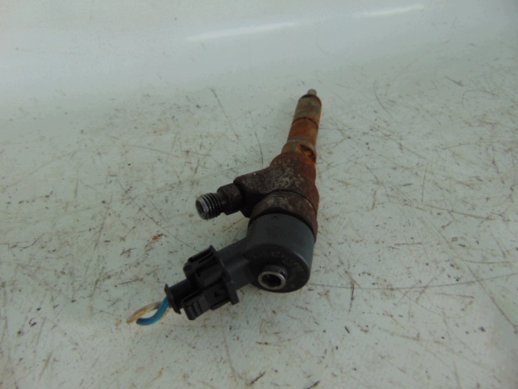 Iniettore Peugeot 307 2.0 HDi usato OE I-120191-0445110076
