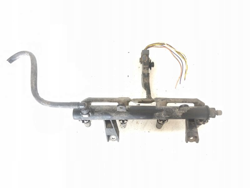 Rampe d'injection PEUGEOT 206 CITROEN C3 1.1 PB 9628982980D image 2