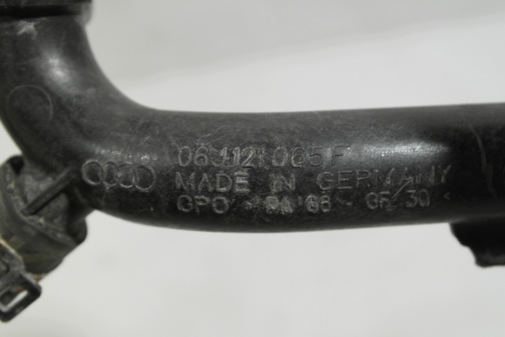 Conduite d'eau VW AUDI SEAT SKODA 3C0122073FE image 3