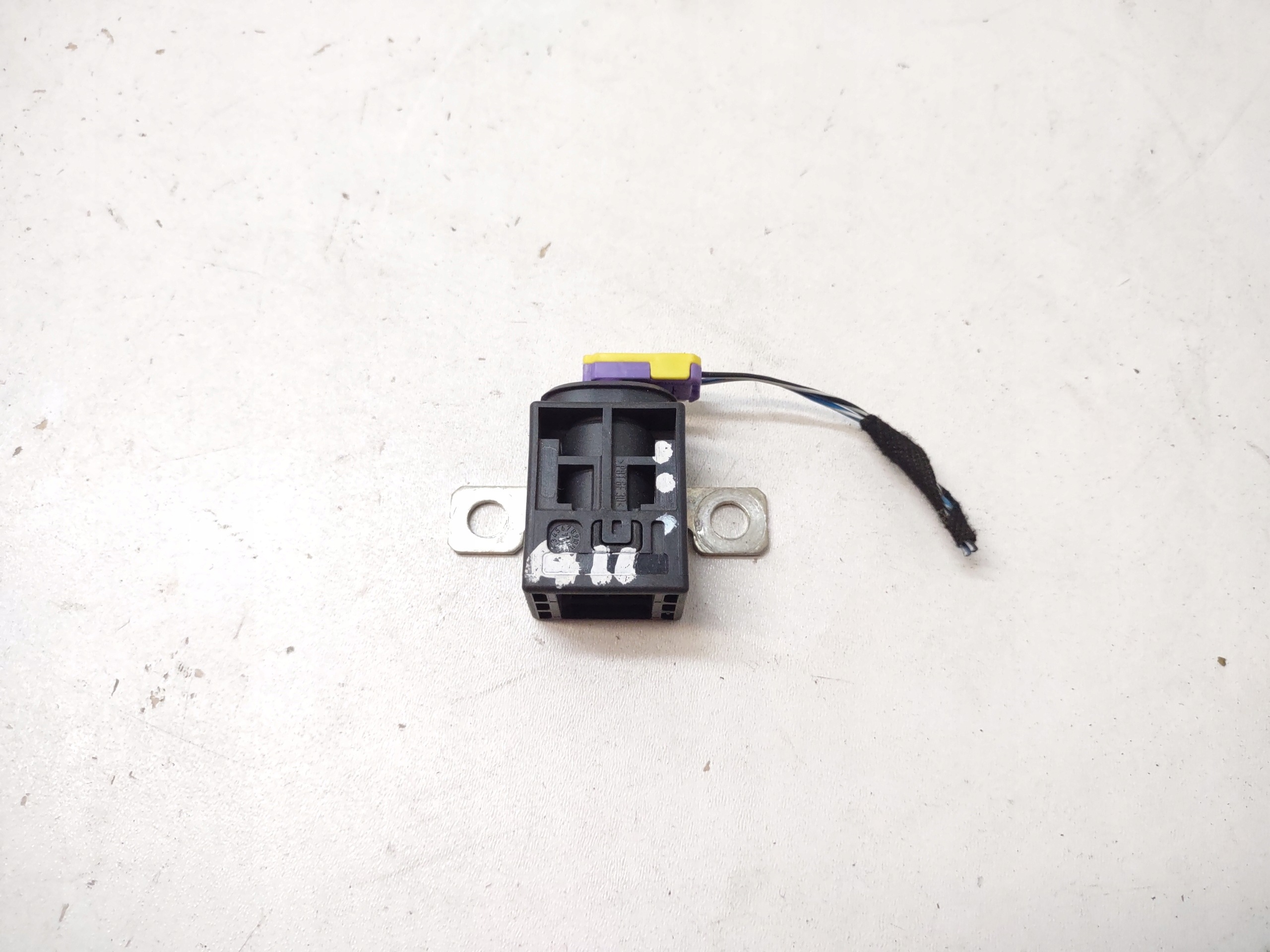 Fusible pirotécnico Audi OE 4F0915519 8R1 image 2