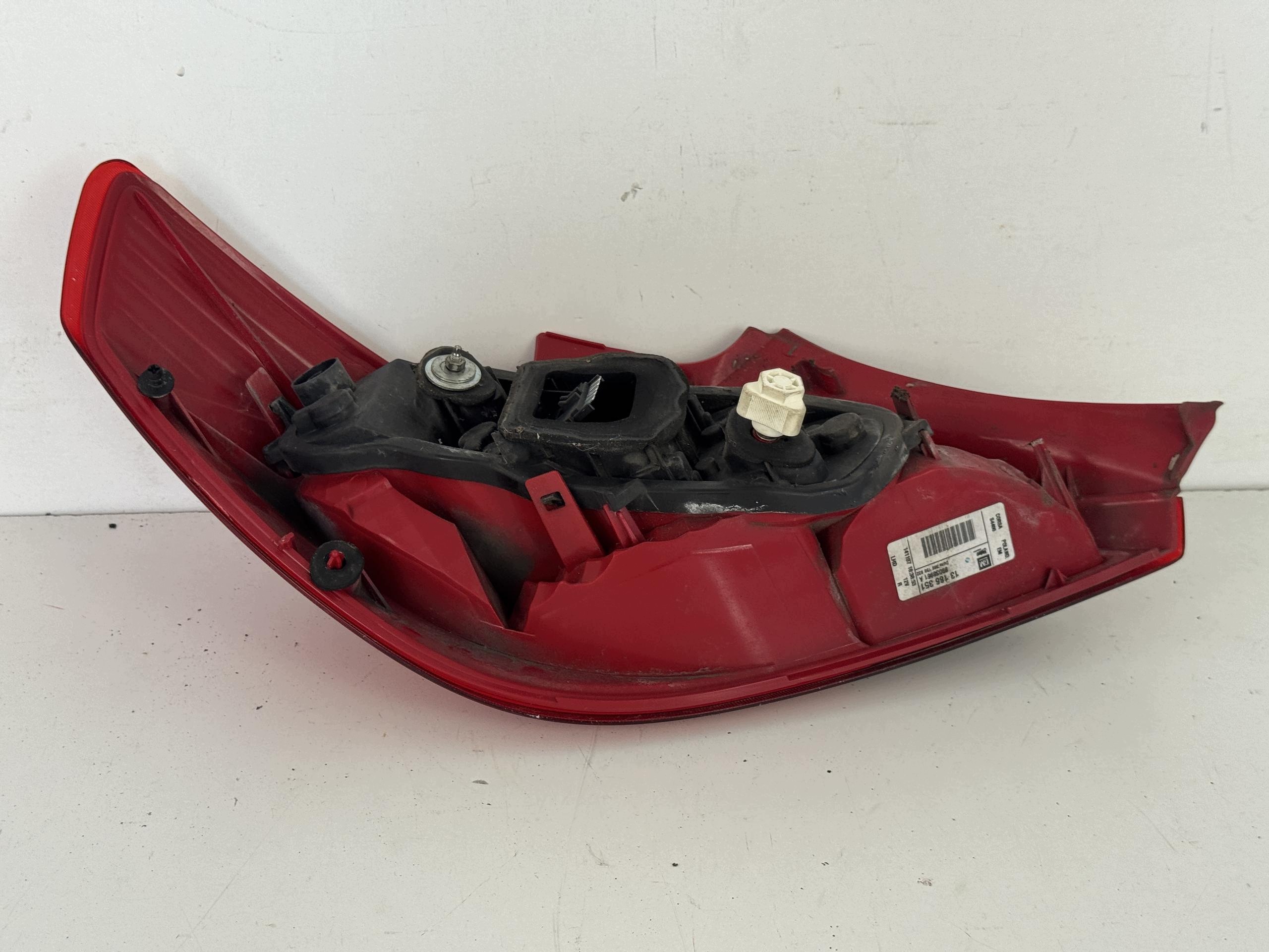 Baklykta höger Opel Corsa D 13186351 image 3
