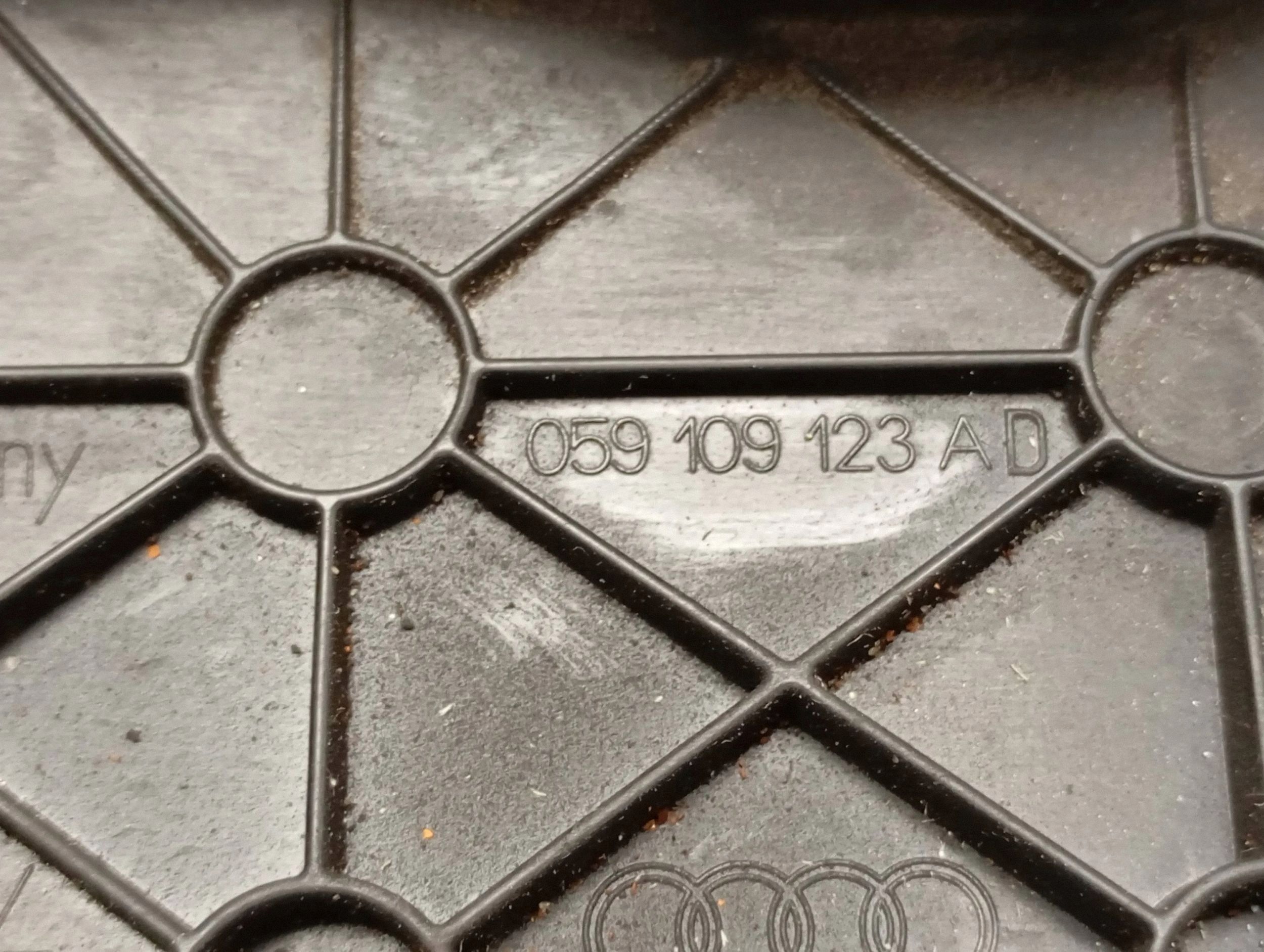 Audi OE 059109123AD - Pièce d'occasion image 5