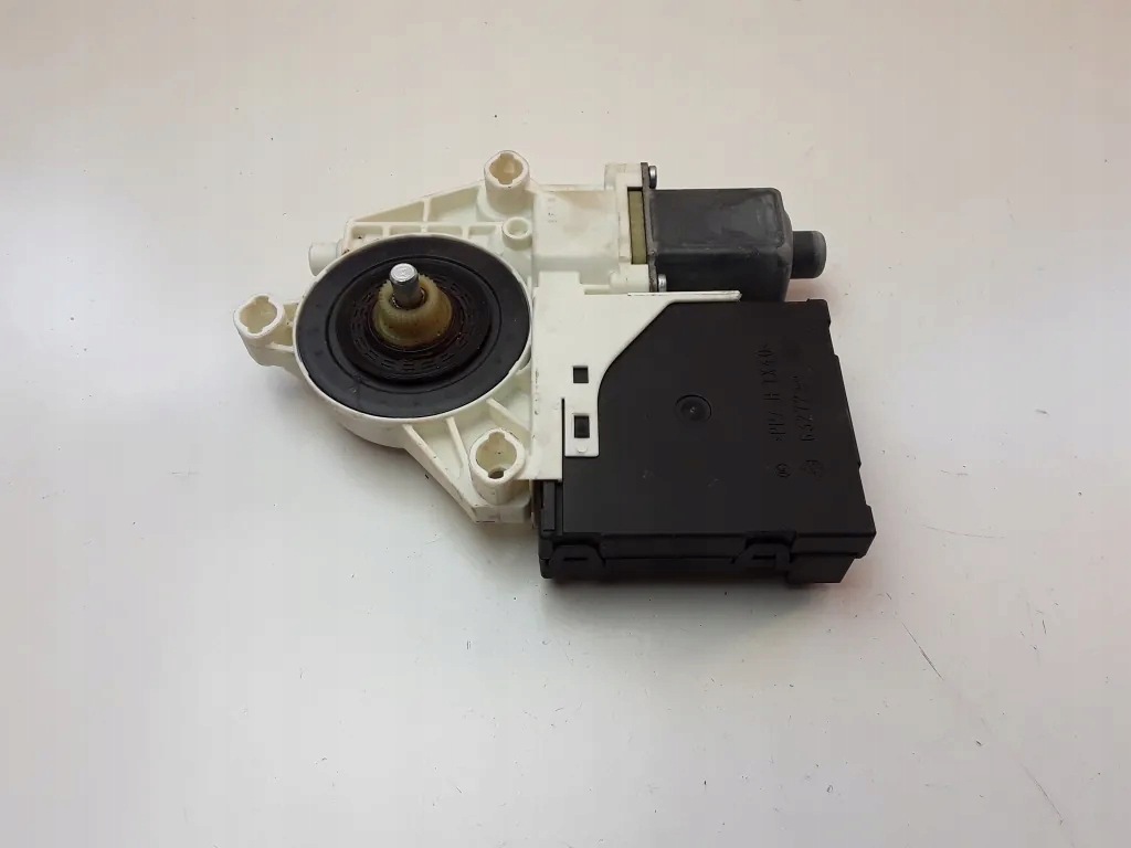 Motor Elevador de Vidro Dianteiro Direito VW Tiguan 5N0959702D image 3
