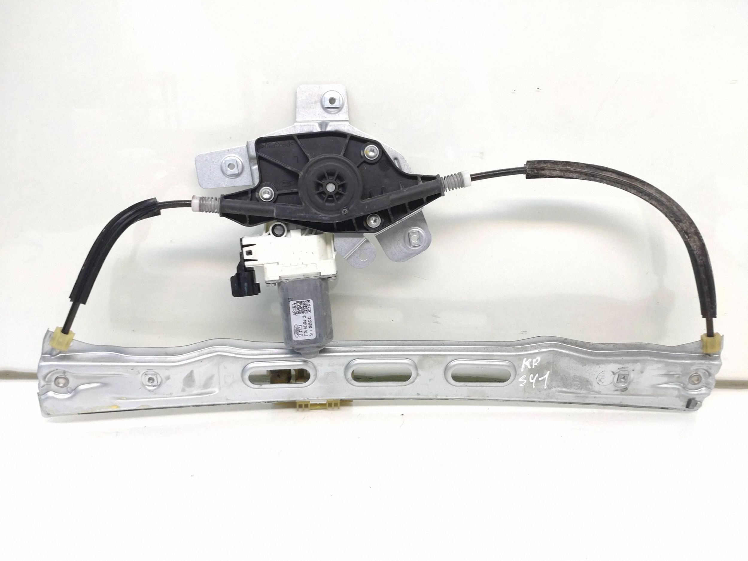Ford Transit Courier 15 - Ikkunannostimen moottori, vasen etu, OEM