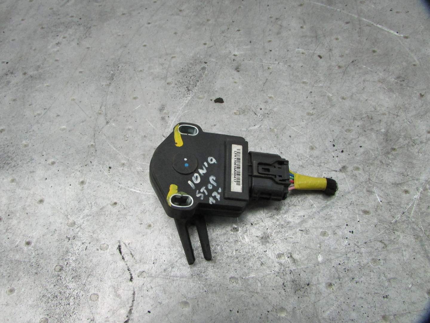HYUNDAI IONIQ 17R Brake Pedal Sensor Used